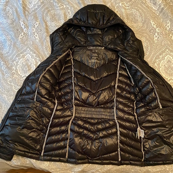 Calvin Klein Lightweight Down Puffer - XS - Picture 3 of 5